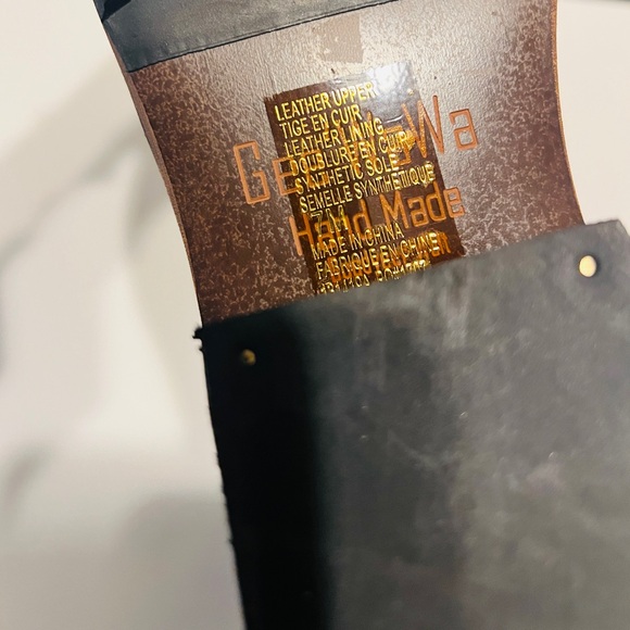 Lace up Gee’Wawa boots - Picture 2 of 8